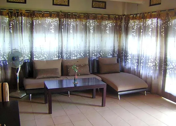 Shangrilah Hotel