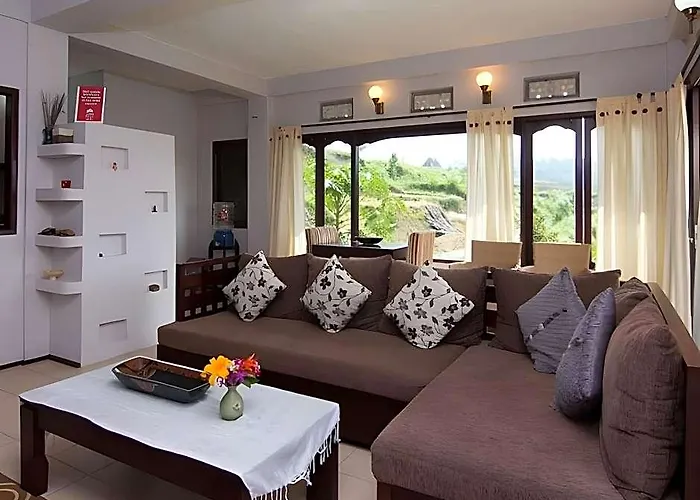 Shangrilah Hotel 3*